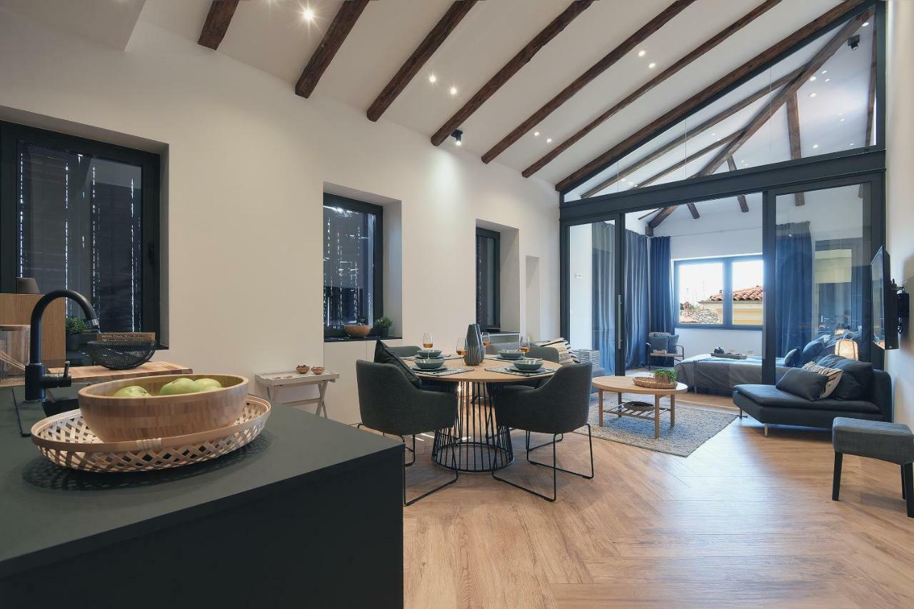 Luxury Apartment Jana With Private Parking Pula Buitenkant foto